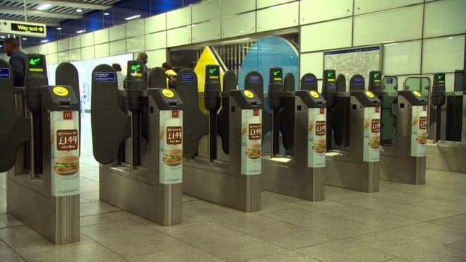 Oyster card accounts hacked, confirms Transport for London