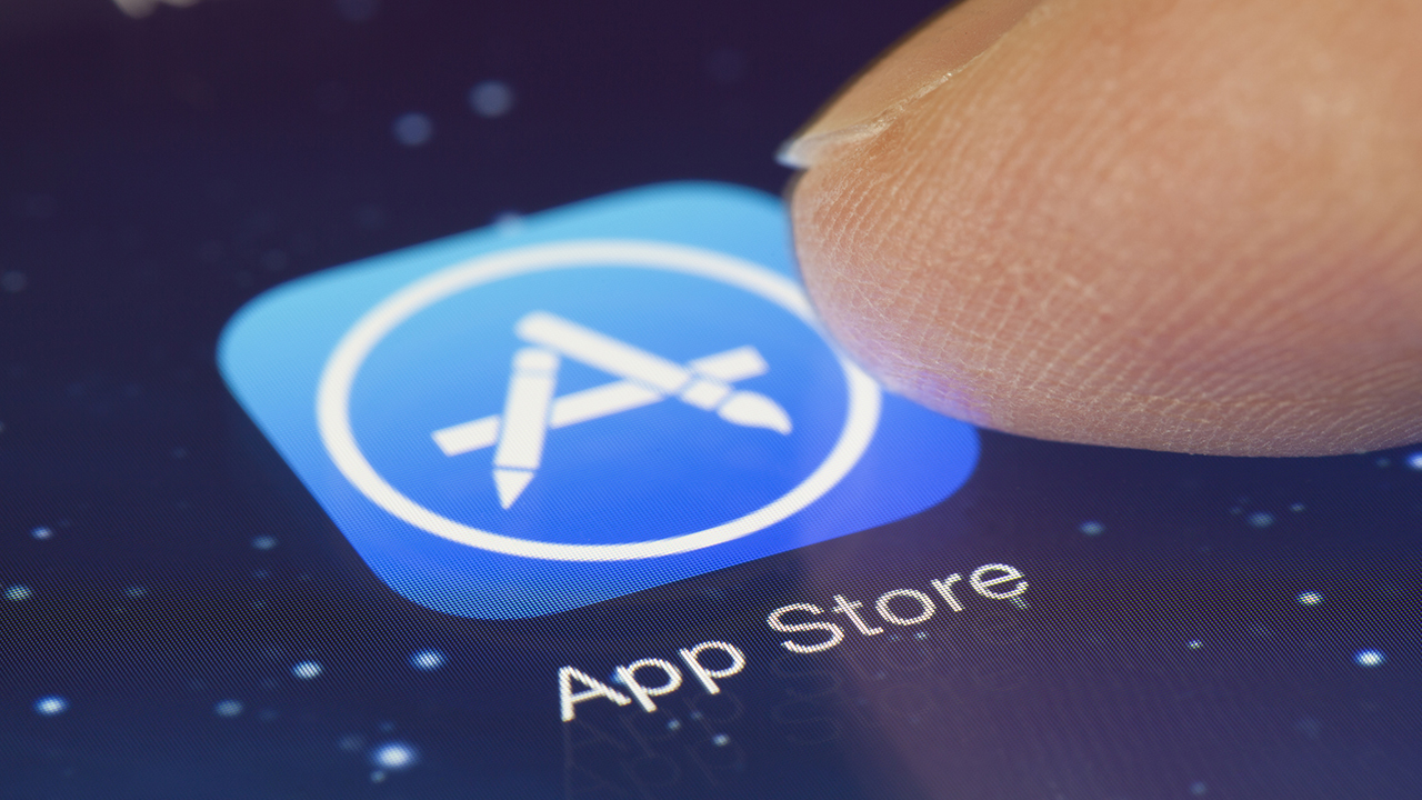Apple shoppers spent $1.8B on apps over 1 holiday week