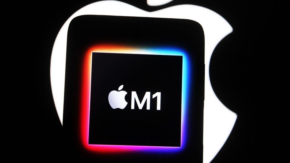 Apple users targeted by 'mysterious' malware