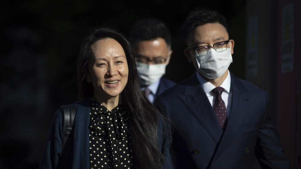 Canada frees detained Huawei executive Meng Wanzhou after US drops extradition bid