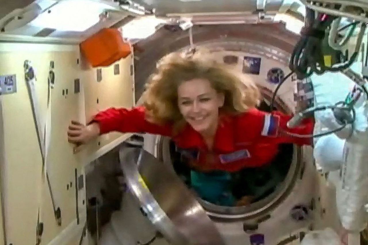 Russian Actress and Director to Start Making First Movie on Space Station
