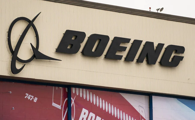 US Allows Boeing Satellite Grid To Provide Internet From Space