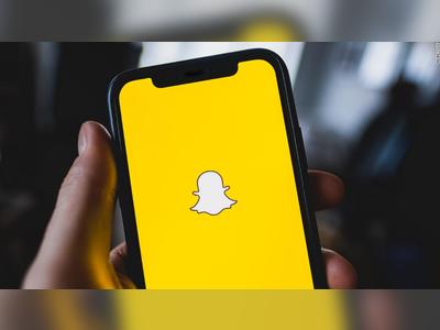 Snapchat rolls out option to let parents see who their teens are messaging