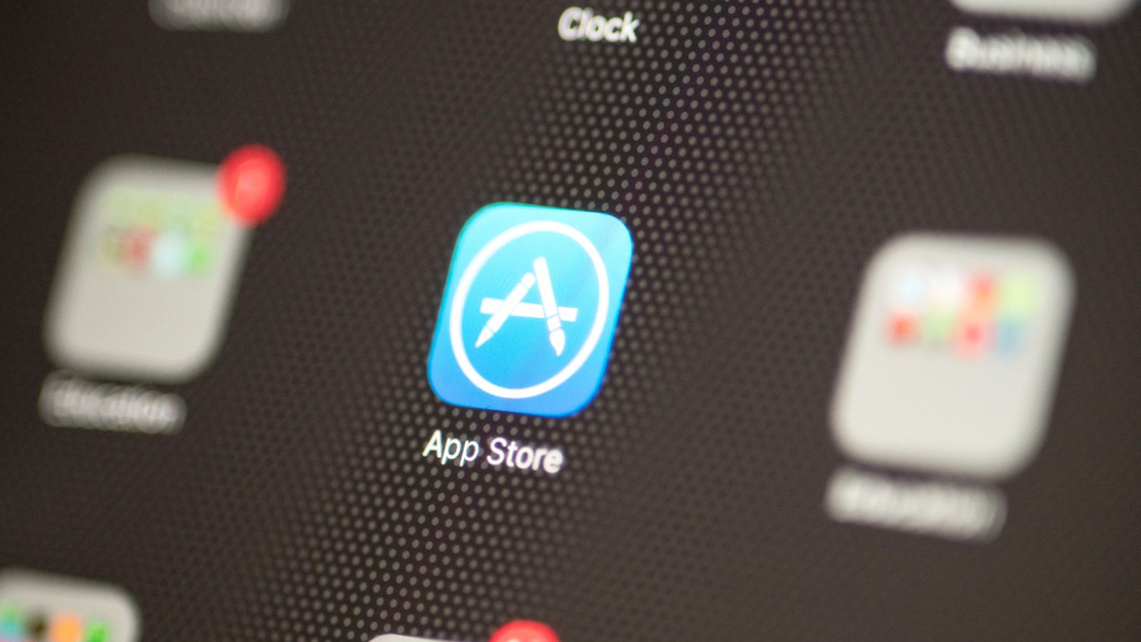 UK App Developers Sue Apple for $1bn Over Alleged Excessive Fees in App Store